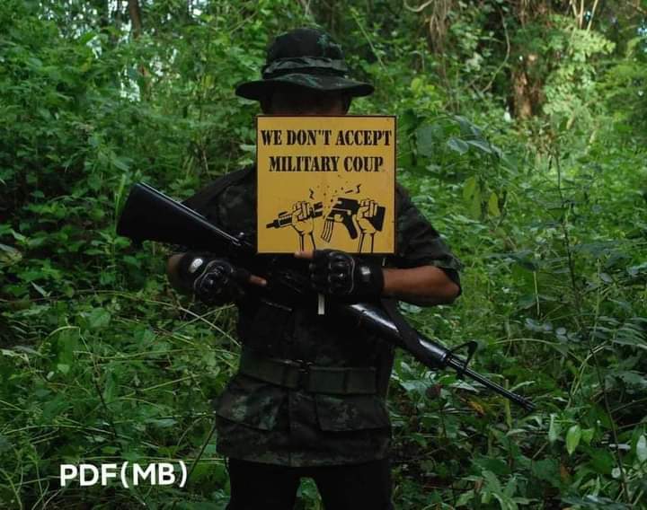 The Moebye People's Defense Force (PDF) in southern Shan State launched a campaign yesterday, September 1, to silence the flags and raise flags in the jungle.
#WhatsHappeningInMyanmar 
#Sep2Coup