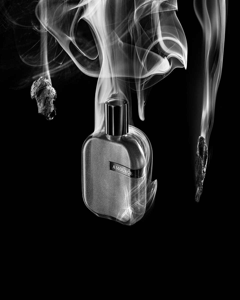 AmouageOfficial's tweet photo. Amouage SILVER OUD is now available on https://t.co/m8ym2ekQor https://t.co/lUR0VUcDqB