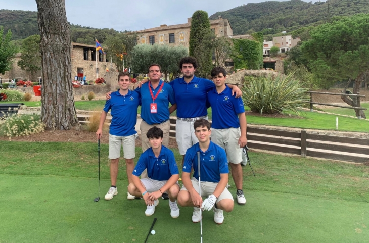 fgpasturias's tweet photo. Comienza la primera jornada Internacional de España Amateur Sub 18 Masculino https://t.co/6vR44kc14p https://t.co/Ndo4nQq9W1