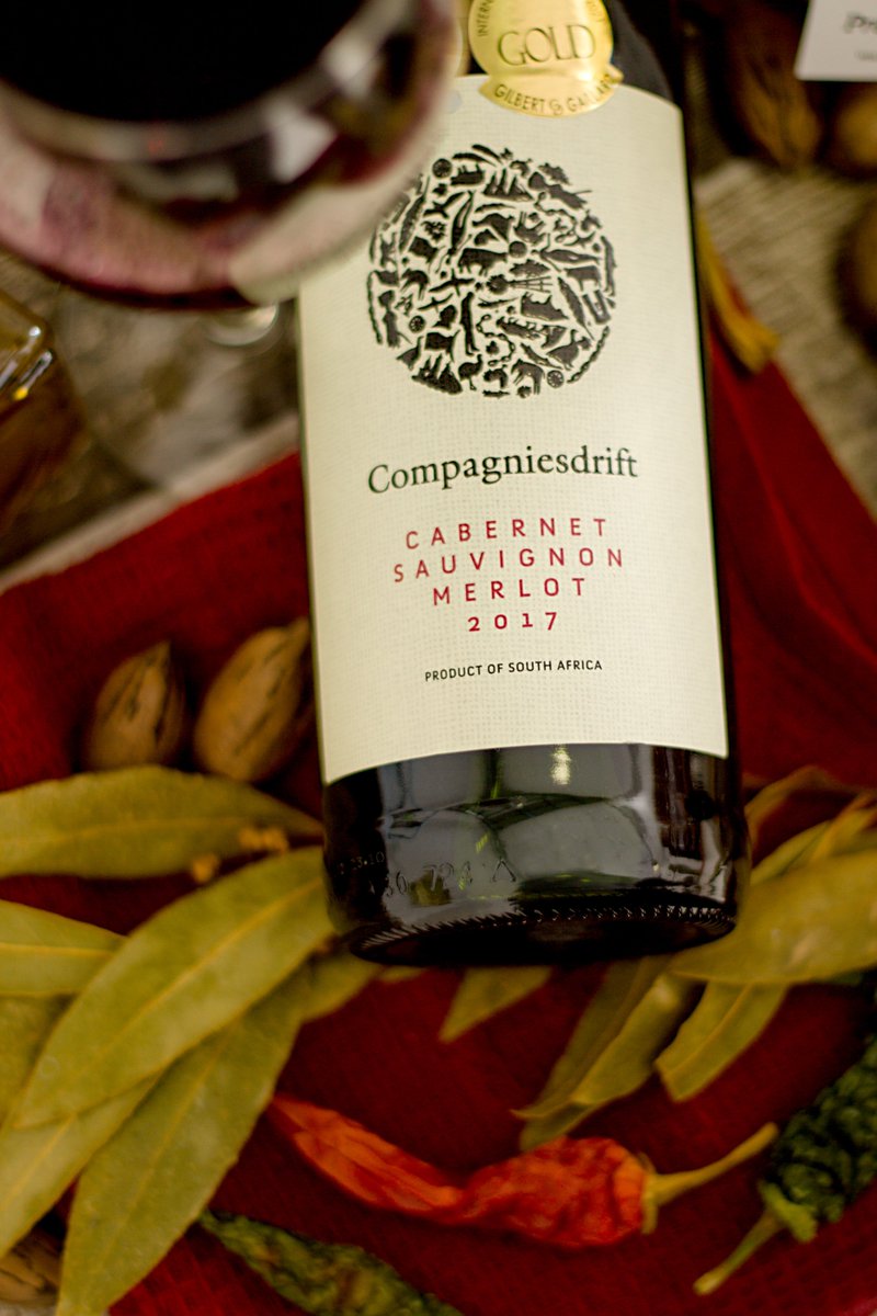 Celebrate #Cabernetday with #Compagniesdriftwine  

Order online for your convenience at compagniedrift.com/shop or find us at selected retailers and restaurants.

Make #everyday a #Compagniesdrift day! 

#CabernetSauvignonday #drinkstellenbosch #DrinkResponsibly 
Pic: kikisbylin