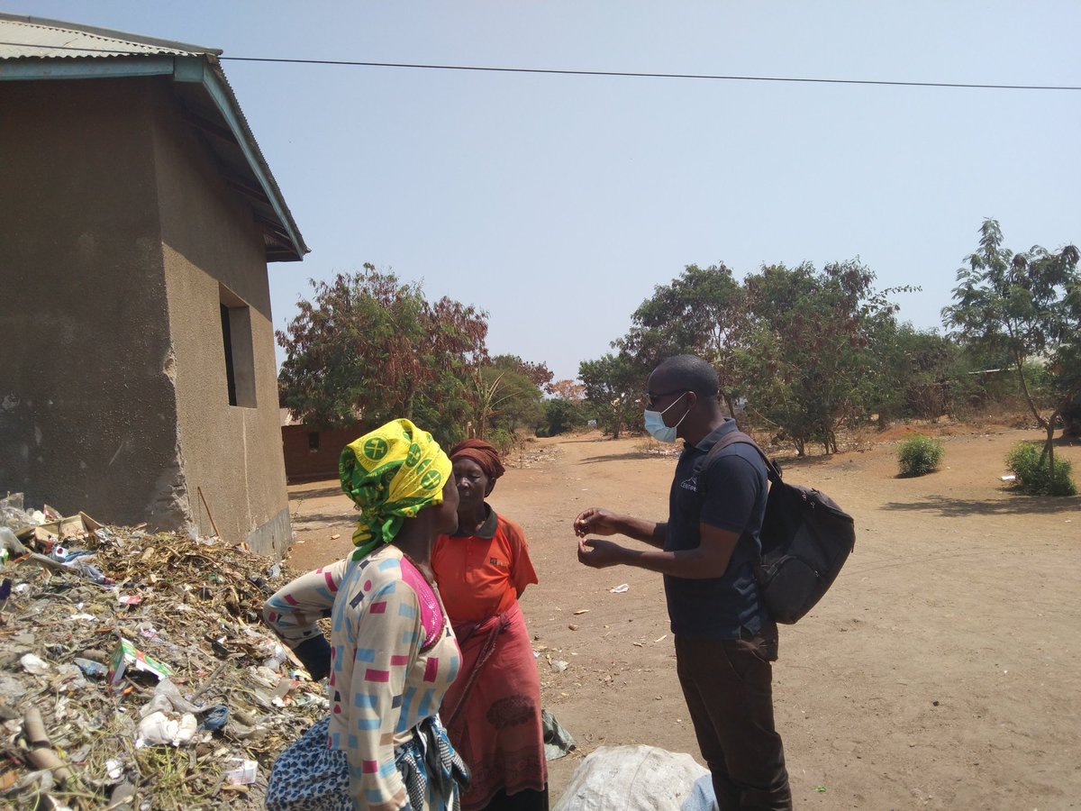 manyonyiisaac's tweet photo. With Company Supervisor @Kuchibanda and Community Waste Collectors constructing the future which is predictable on #MobileBasedSystem for Solid Waste Management at @shinyangamc 

@nakadori ,@NM_AIST ,@EaCenit https://t.co/qOv1LCVFrR, @DidaMussa https://t.co/HtHdkY65NY