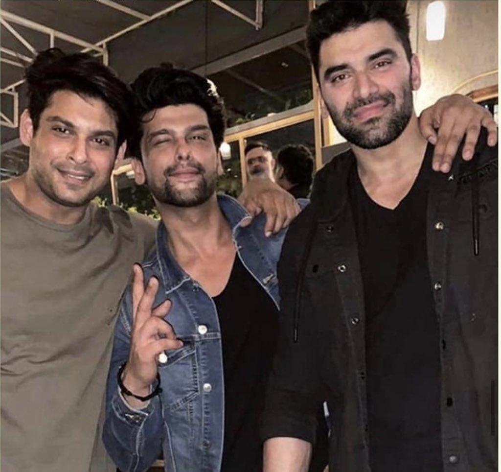 KushalT2803's tweet image. Sad , shocking , May god gives strength to his mother 🙏, sister and  family , RIP 🪦 brother ❤️fly away into different word peacefully om Shanti 💔