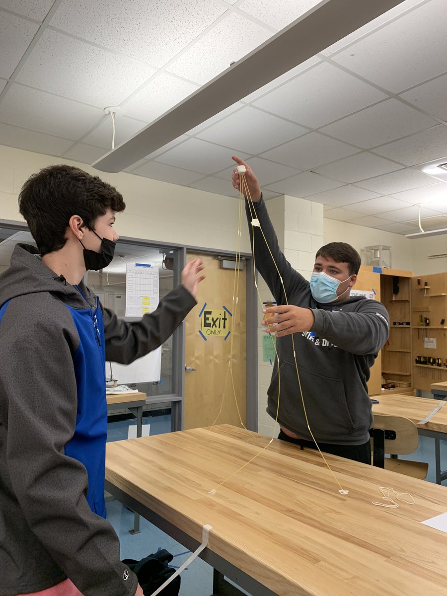 drmcgettigan's tweet photo. ❤️ the marshmallow challenge-teaches design thinking, collaboration, engineering principles &amp; more! #WeAreDarien #DPSlearns #STEM https://t.co/VyPigN79TB