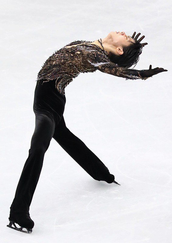 yuzurumedia's tweet photo. smth about origin 1.0 😌

#羽生結弦 #YuzuruHanyu https://t.co/0xJvFlZqK6