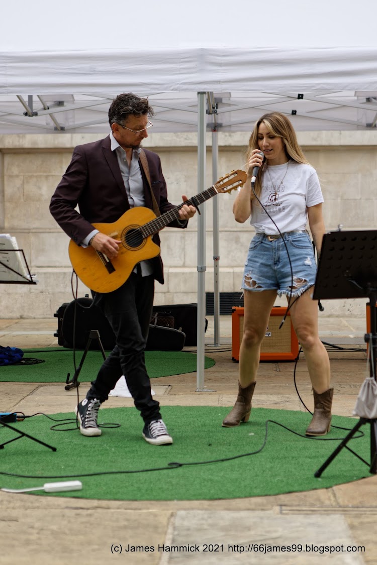 FHBLOCK's tweet photo. the ever wonderful @AllieMHunter live at St-Martin-in-the-Fields last Saturday!

photos by James Hammick 

@talentbanq https://t.co/RWOdn7ohGJ