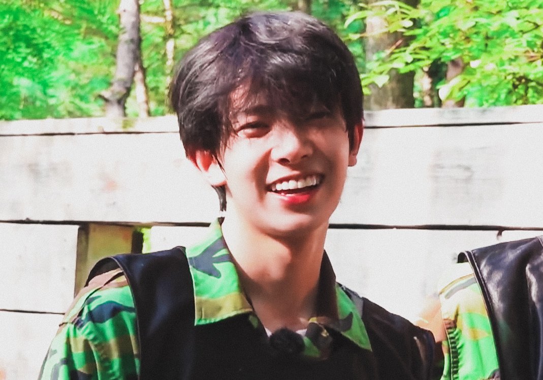 heeseung archive tweet media