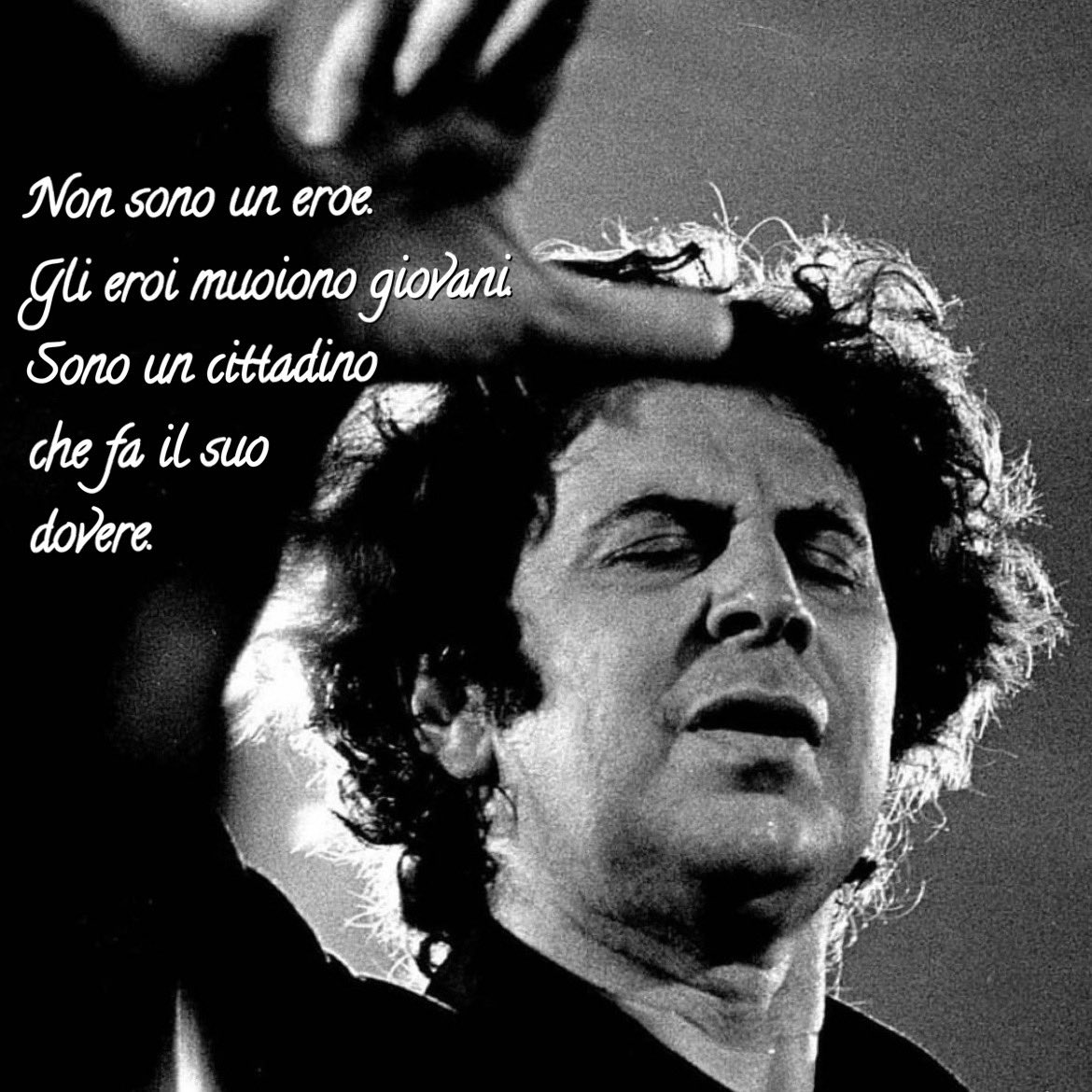 scroccaroma's tweet photo. ευχαριστώ #MikisTheodorakis σε αγαπάμε ❤️🙏🏼 https://t.co/hz5xjQeI9j