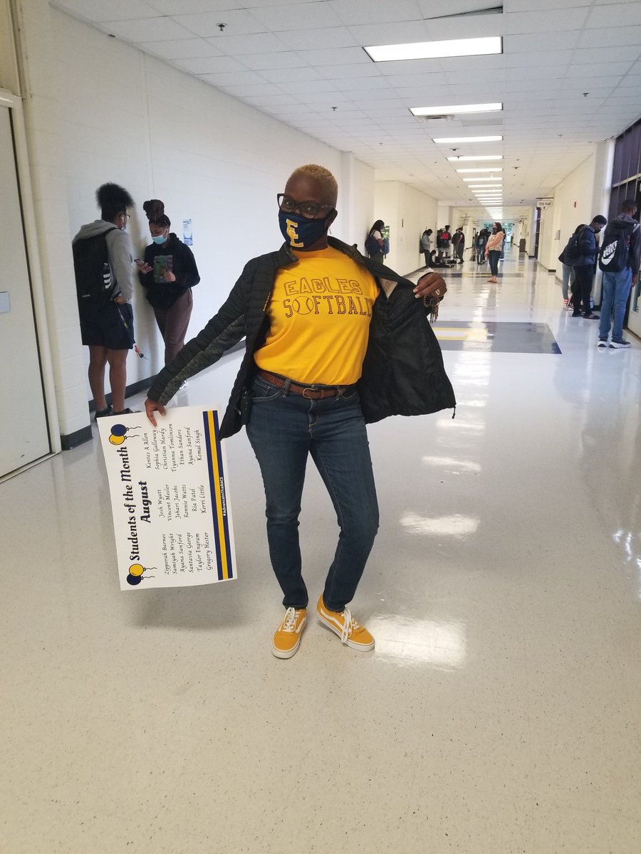 LandingSoftball's tweet photo. Its game day and @KindraTukes is representing!! #elhssoar #EagleStrong #Eon3Fon6 https://t.co/3MPXoQIlDO