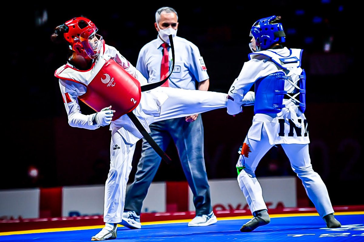 Sonqodeportes's tweet photo. #SonqoParalímpico | ¡MEDALLA DE ORO PARA PERÚ!😍

Angélica Espinoza (K44) se consagró campeona olímpica de los -49kg de Para Taekwondo. Venció, en la gran final, 22-11 a Meryem Cavdar🇹🇷.

¡Orgullo peruano!
¡Eres grande, Angélica!
¡Vamos Perú!🇵🇪❤️

📸 @LegadoOficialPE https://t.co/5vuDCDFG4X