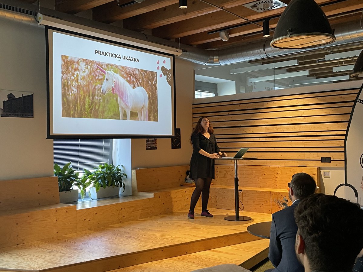 Etnetera Motion tweet media