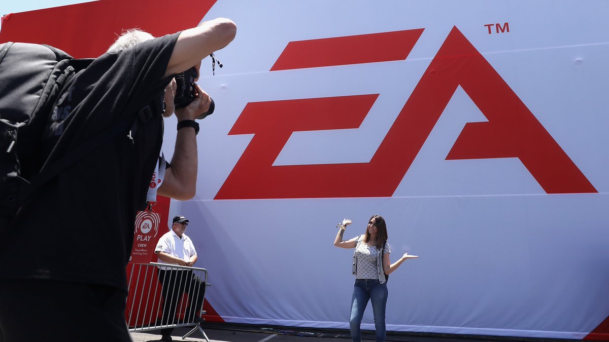 EA 🇺🇸 makes 5️⃣  accessibility-related technology patents available for use freely. Among those, the ping system, designed to communicate without using voice chat, appeared to be very convenient for players with hearing disabilities. #MobileGameIndustry
💁🏽‍♂️ ign.com/articles/ea-de…