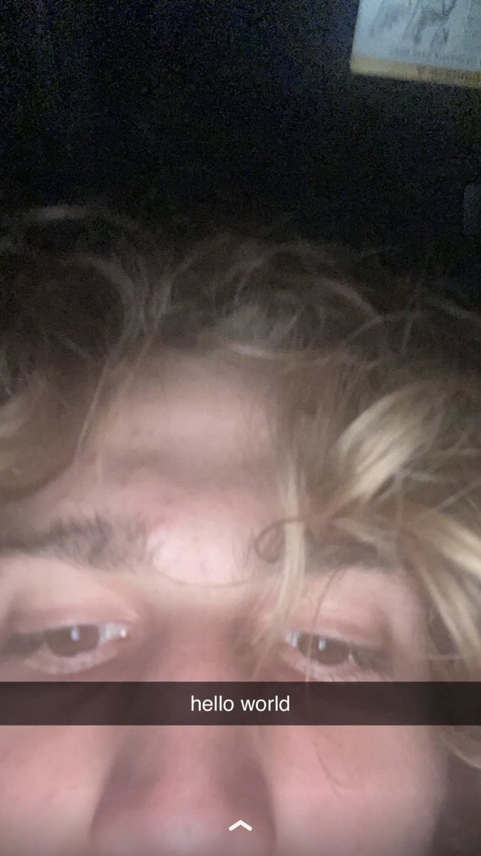 vhackerrsz's tweet image. bom dia