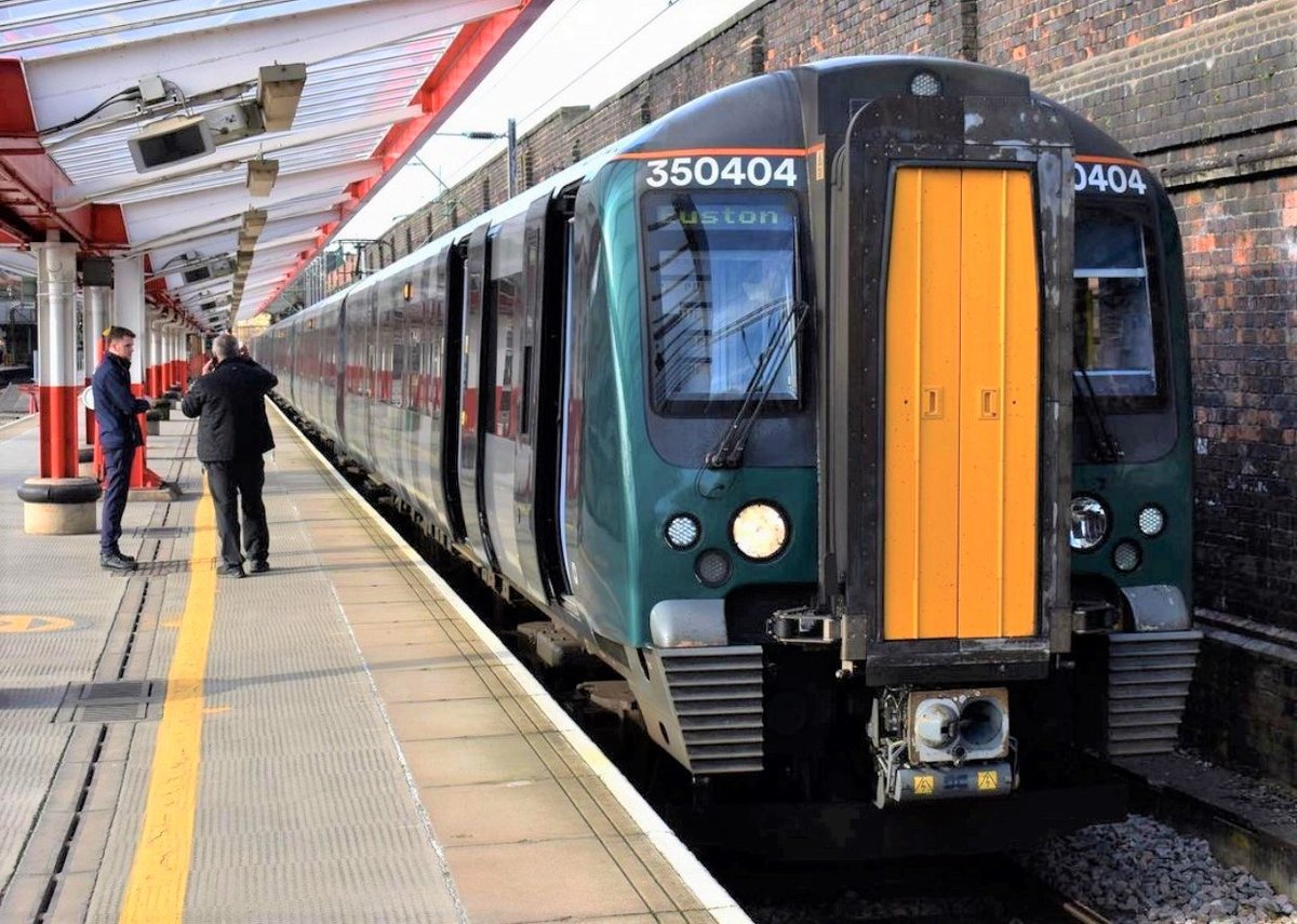 When it's #BackToSchool and Mum makes you pose next to the wall for a photo…

📸 Instagram credit: westmidlandstrains