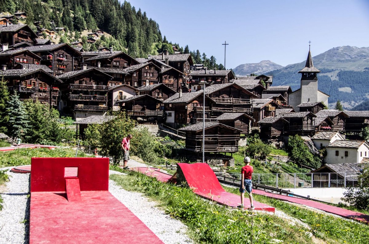 Promontagna's tweet photo. Le Conseil fédéral a adopté un programme de relance pour le #tourisme, afin de faire face aux conséquences du coronavirus. @SuisseTourisme reçoit 30 millions de francs supplémentaires, la #Politique régionale 10 millions et #Innotour 5 millions de francs.
https://t.co/fuZTUYwd6F https://t.co/KSwmNzpytF