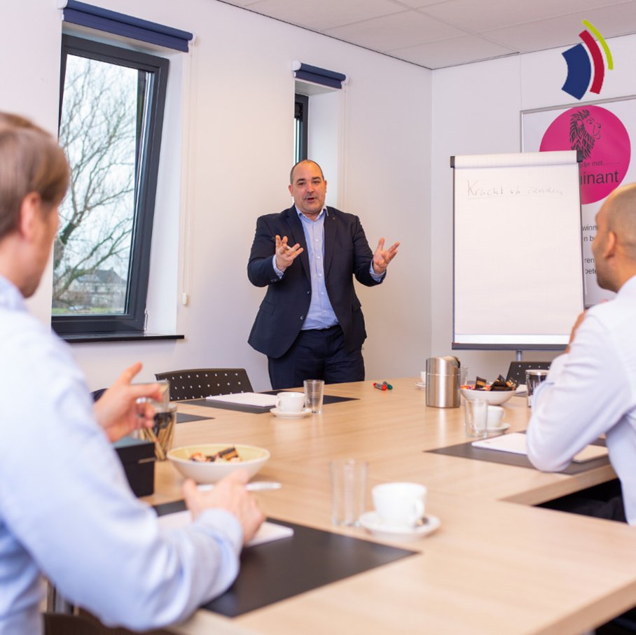 WinkDevelopment's tweet image. Verkooptip: Blijf doorvragen tot dat u precies weet waar de klant wel en niet naar opzoek is. 

#verkooptip #ontwikkeling #training #advies #meetbaareffectief