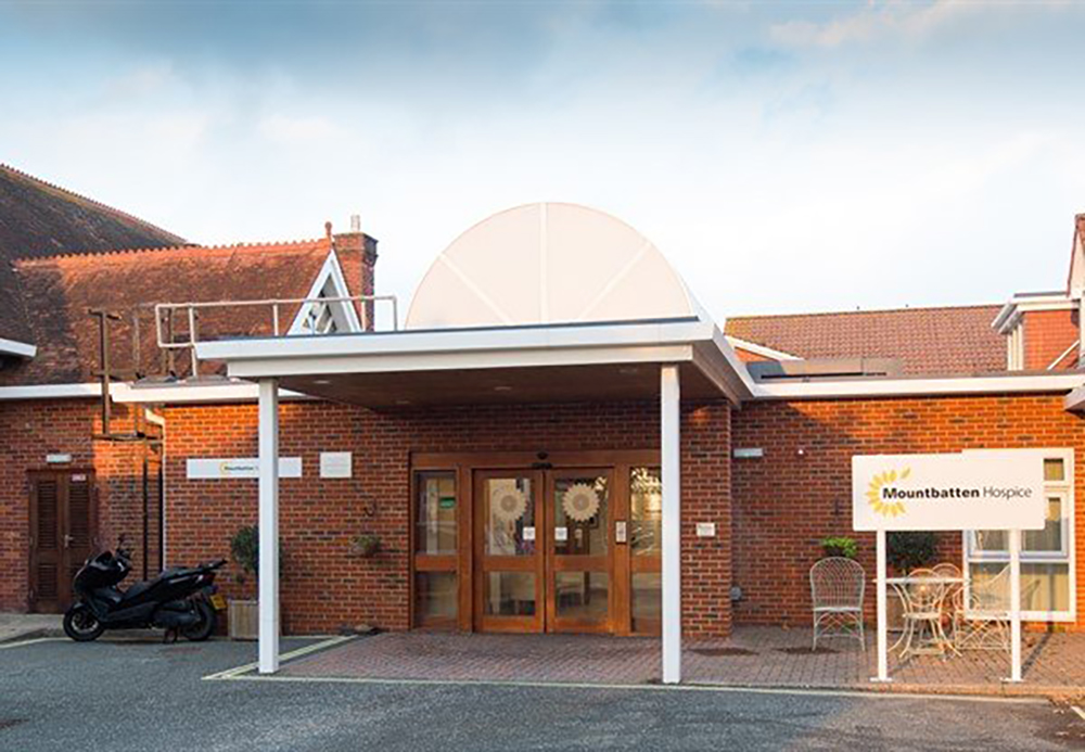 Mountbatten’s Concert Series is set to return this week, starting with a jazz evening. <a href="/mountbatteniw/">Mountbatten Isle of Wight</a>  #iwnews #iwtheatre #isleofwight #iow

wight.live/2021/09/02/mou…