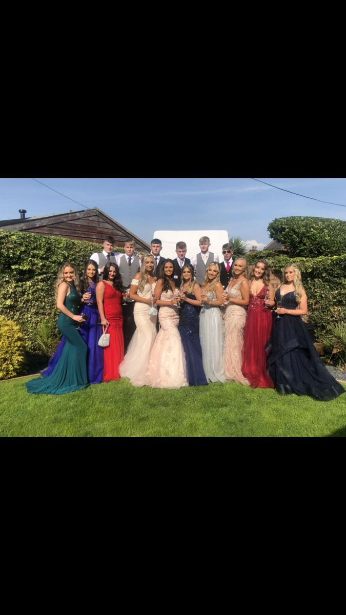 miasutherland5's tweet photo. happy 18th angel 🤍 hope u have a lovely day and enjoy celebrating xx @mclean_mirran https://t.co/NthKVocJfX