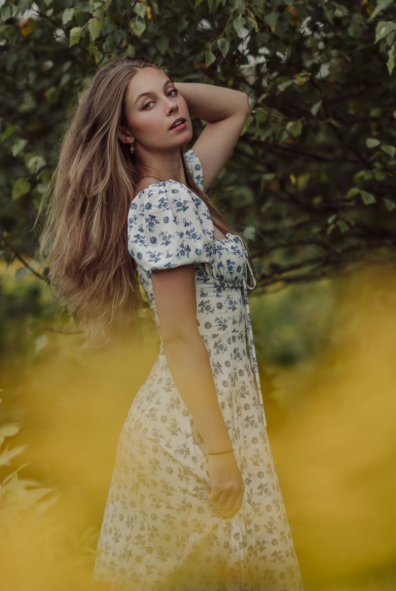 amandineblan's tweet photo. Aaah kijk naar deze foto’s😭 nog niet eens een derde van de shoot bewerkt maar god these girls are stunning https://t.co/KCSCWZbeTi