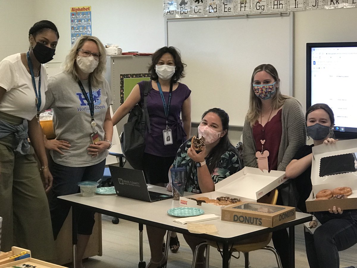 JuneHaggy's tweet photo. Celebrating our great team lead’s special day with dozens and dozens of donuts. Great minds think alike as the shower of donuts just kept walking in this morning. Here is to you Ms Tedesco@spedhawks ⁦@HortonsCreekES⁩ https://t.co/IfTYlKP774