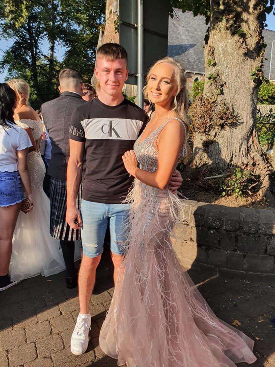 MeikleGregor's tweet photo. Happy birthday @mclean_mirran hope u have a good day and will see u soon for a drink 🎉x https://t.co/k5jLqwgkQU