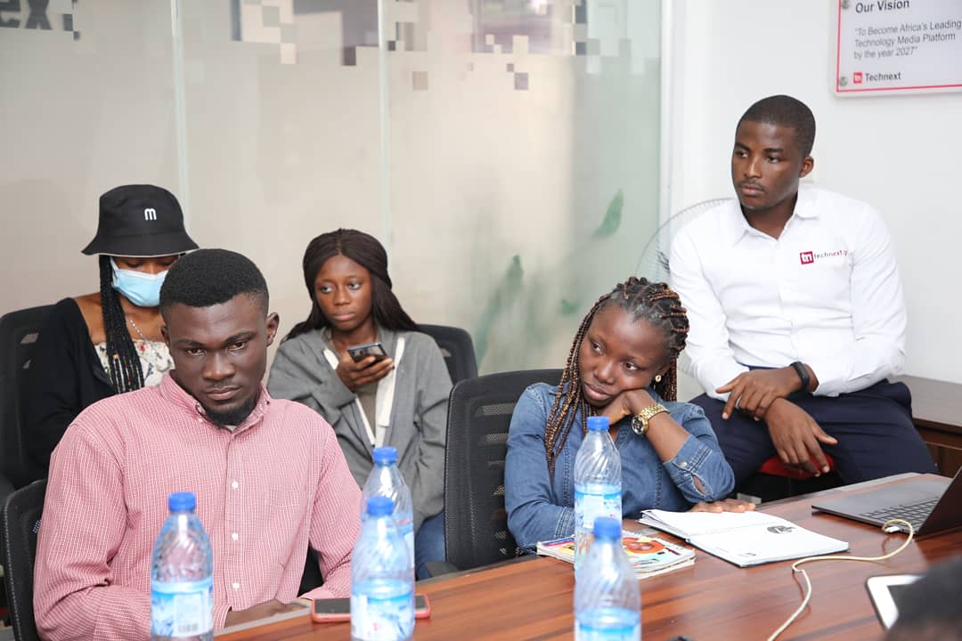 technextdotng's tweet image. We were graced with the presence of @peterOlukai (founder at @techeconomyng ) who shared a lot of gems in his session during the Technext Internship programme.
#TIP #WeAreTechnext #Training #Internship #journaling #journalist #communication #tech