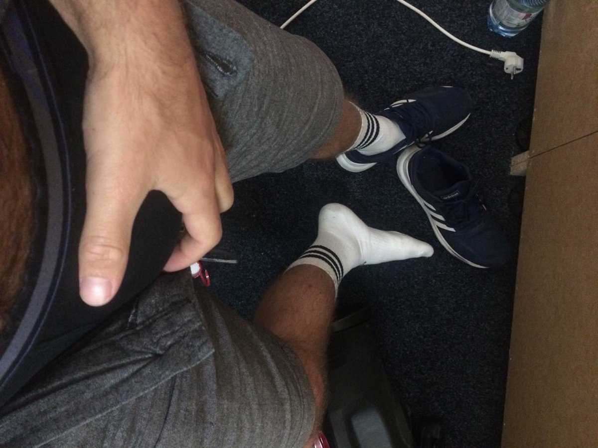 SocksUltimate's tweet photo. #gayfeet #footfetish #footgay #feet #feetmaster #feetpictures #gayfeet #gaysockfetish #bdsm #gaybdsm #gay #gayfeet #gaychav #gayscally #gaysocks #gaydaddy #gaymaster #gayscruff #gaytied #sockfetish #gayman https://t.co/uwAuUQuY6L