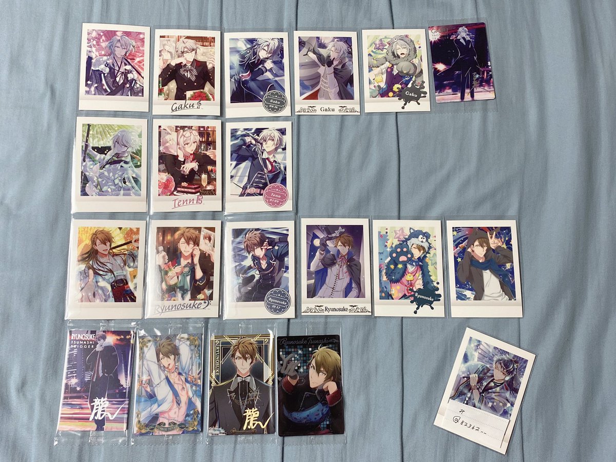 82362__'s tweet photo. 【交換】アイナナ ぱしゃこれ ウエハース

譲)一織 大和 三月 環 壮五 ナギ 陸 楽 天 龍之介 トウマ 巳�� 虎於

求)百(リプ欄2枚目優先)

箔押しは箔押し同士の交換でお願い致します。

画像のものが優先ですが他の絵柄のものも数枚回収致しますが検討するものがございます。 https://t.co/IZJ2zV6Aao