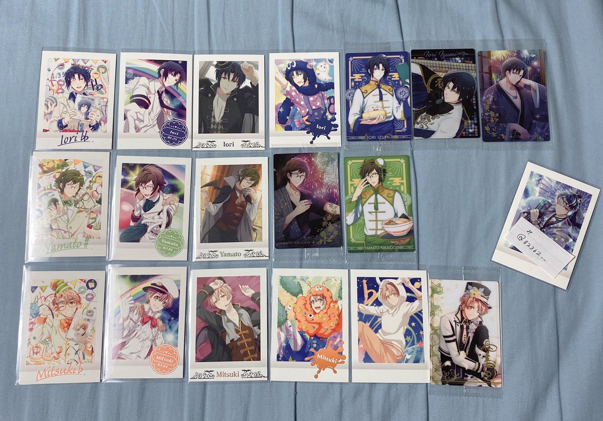 82362__'s tweet photo. 【交換】アイナナ ぱしゃこれ ウエハース

譲)一織 大和 三月 環 壮五 ナギ 陸 楽 天 龍之介 トウマ 巳�� 虎於

求)百(リプ欄2枚目優先)

箔押しは箔押し同士の交換でお願い致します。

画像のものが優先ですが他の絵柄のものも数枚回収致しますが検討するものがございます。 https://t.co/IZJ2zV6Aao