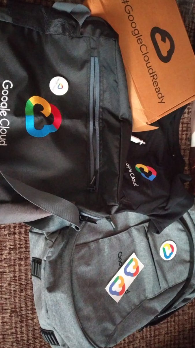 MrHarshDhaduk's tweet photo. I completed my google cloud ready facilitator program and i get this swag from @GoogleCloud_IN 

#googlecloudready https://t.co/eQiC4ikBsX