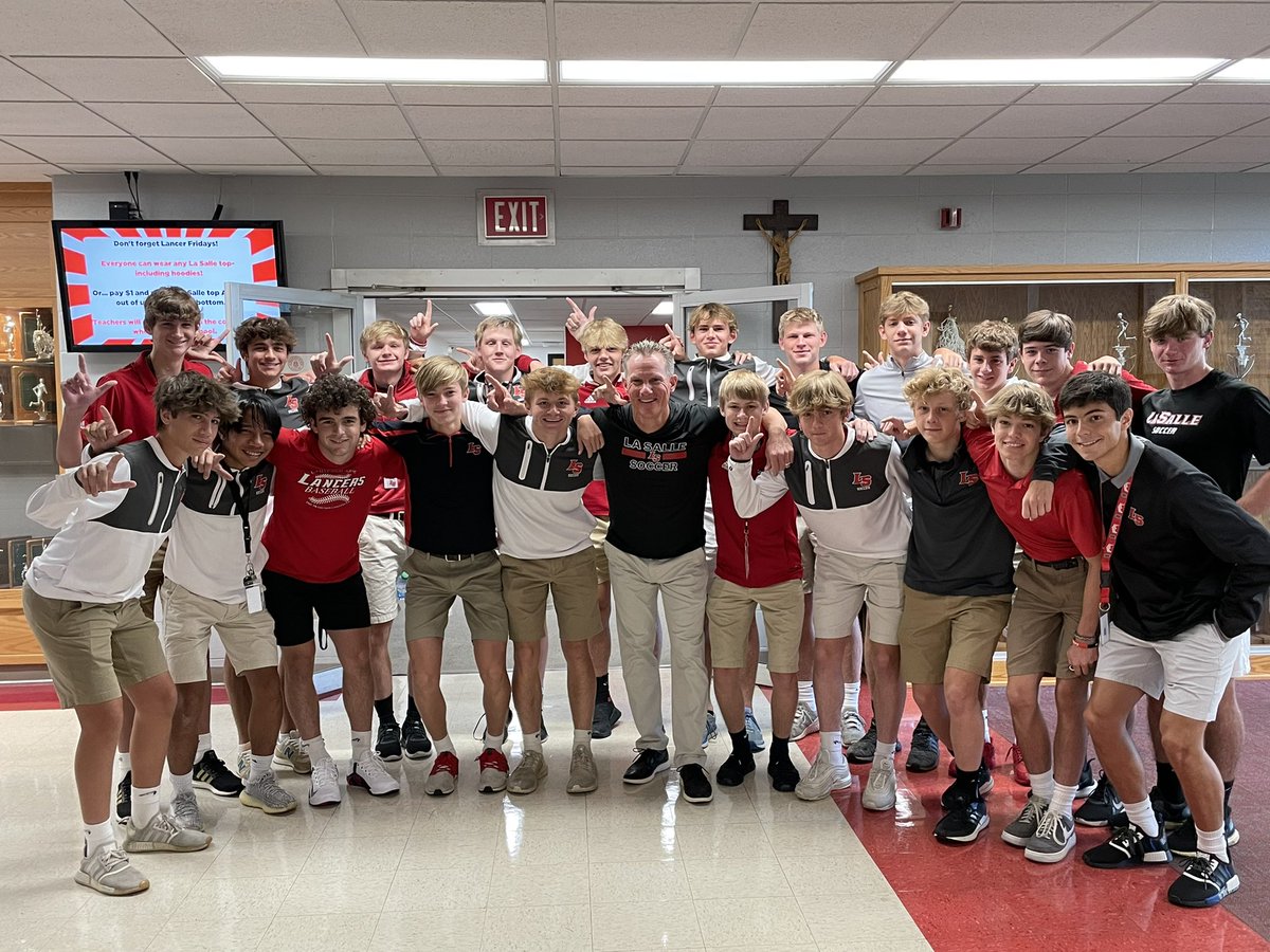 LaSallePride's tweet photo. We ready!!! Mr. Marshall starts the morning off with an important message- BEAT ST. X!!! Good luck to our soccer teams as they take on St. X tonight. Tix available at https://t.co/OZzmRrOtIn #beatstx #LRD @LS_LancerSOC @LS_LancerATH https://t.co/LnLB3ZR1XO