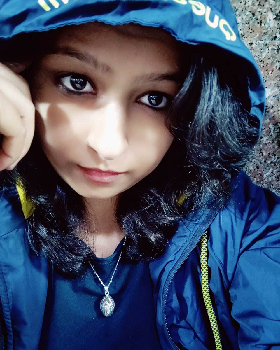 kanikaapandit's tweet photo. When you are in delhi and you feel cold. Weird though, hun...

#lostgirl #justavisit #delhivibes #timepass #selfportrait #timekilling #funcity #delhilove #blessedwiththebest #thankfulgratefulblessed https://t.co/oXowUovgOS