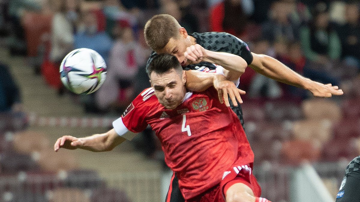 HNS_CFF's tweet photo. 📸 It was a difficult clash in Moscow, and an important point was won! #Croatia now turns to the visit to Slovakia...
#BeProud #RUSCRO #WCQ #Vatreni🔥 https://t.co/SnlBVXXxov