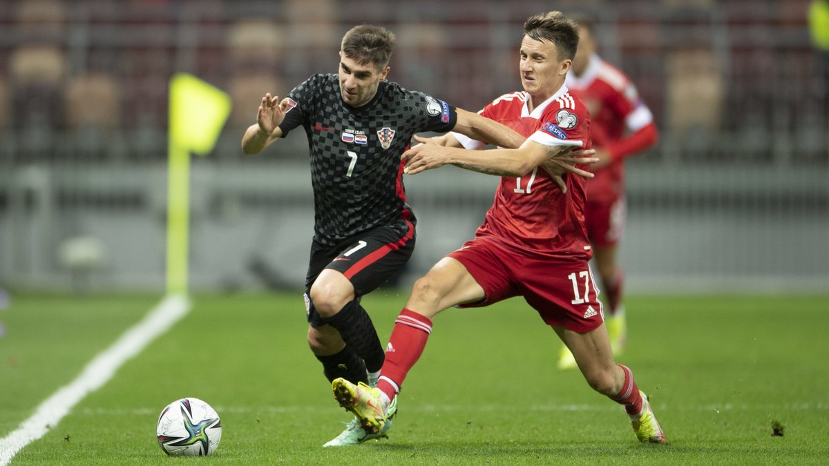 HNS_CFF's tweet photo. 📸 It was a difficult clash in Moscow, and an important point was won! #Croatia now turns to the visit to Slovakia...
#BeProud #RUSCRO #WCQ #Vatreni🔥 https://t.co/SnlBVXXxov