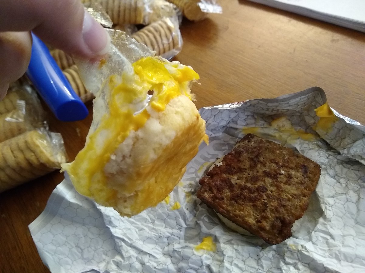 EdWedig's tweet photo. @Wendys breakfast sandwiches are more edible if you take the plastic off when you make them. Thought it was a weird egg sheet at first, but it's plastic. https://t.co/vO57ln7n80