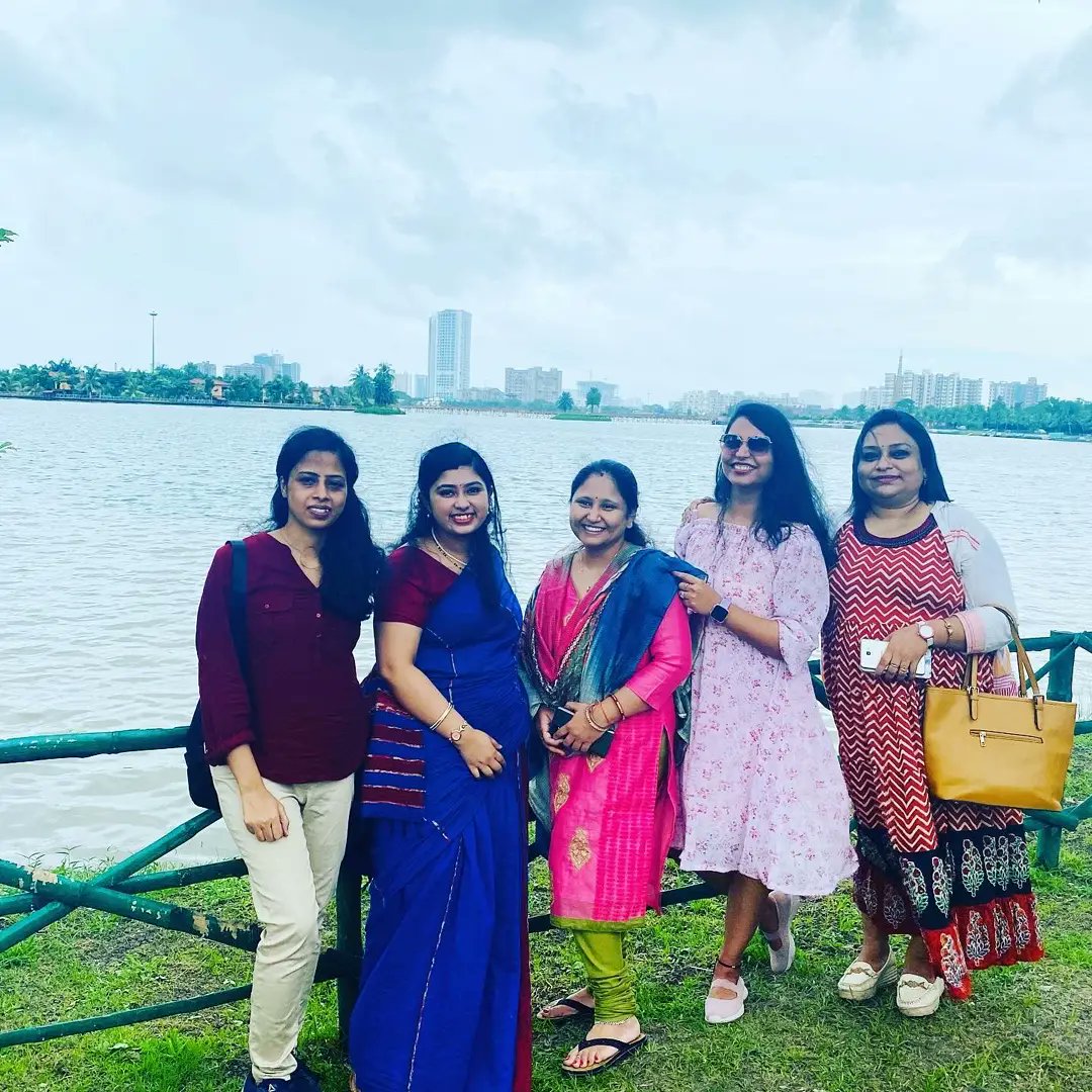 lng_consultancy's tweet photo. Day out with our #Kolkatateam at the Eco Park Near DLF2 was so much fun 😇
.
Smiles in the pictures says it all 😁
.
.
#meetup #gettogether #teamlng
#teamouting #kolkata #lngkolkata #sofwarecompany #softwaredevelopers #sitecore #sitecoredeveloper #dotnetdevelopers https://t.co/iFi2BGobZQ