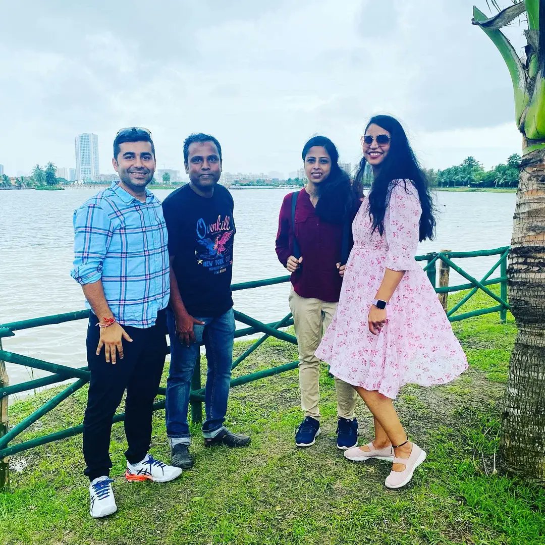lng_consultancy's tweet photo. Day out with our #Kolkatateam at the Eco Park Near DLF2 was so much fun 😇
.
Smiles in the pictures says it all 😁
.
.
#meetup #gettogether #teamlng
#teamouting #kolkata #lngkolkata #sofwarecompany #softwaredevelopers #sitecore #sitecoredeveloper #dotnetdevelopers https://t.co/iFi2BGobZQ
