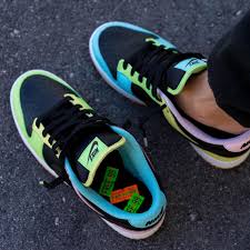 CaminoTV's tweet photo. 🔥 Restock 🔥

La Nike Dunk Low "Free99" dispo chez Footlocker (du 36,5 au 40) ↙️

https://t.co/KB0AnLfJr9

Prix : 90€ 💶
@Nike https://t.co/0UZTpSPLJa