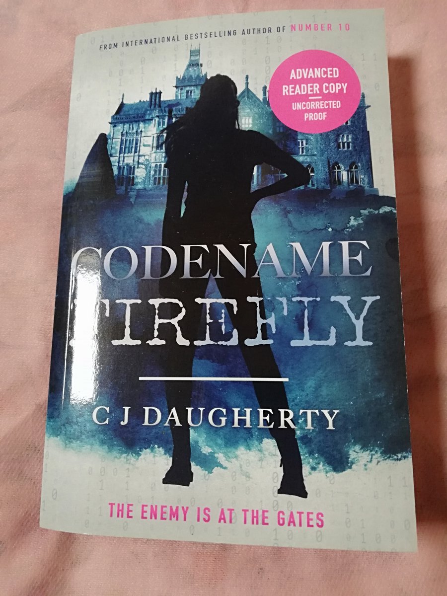 Jolliffe03's tweet photo. [AD- Book Review]
5*#Review #CodenameFirefly @CJ_Daugherty 
@moonflowerbooks https://t.co/OqqDgSJjpq An excellent sequel to the impactful and intriguing #Number10 @midaspr @agentmilburn
 #BlogTour #BookReview #YAThriller #Conspiracy #ComingofAge #Spy #Political #thursdayvibes https://t.co/UTRmAyUwnV