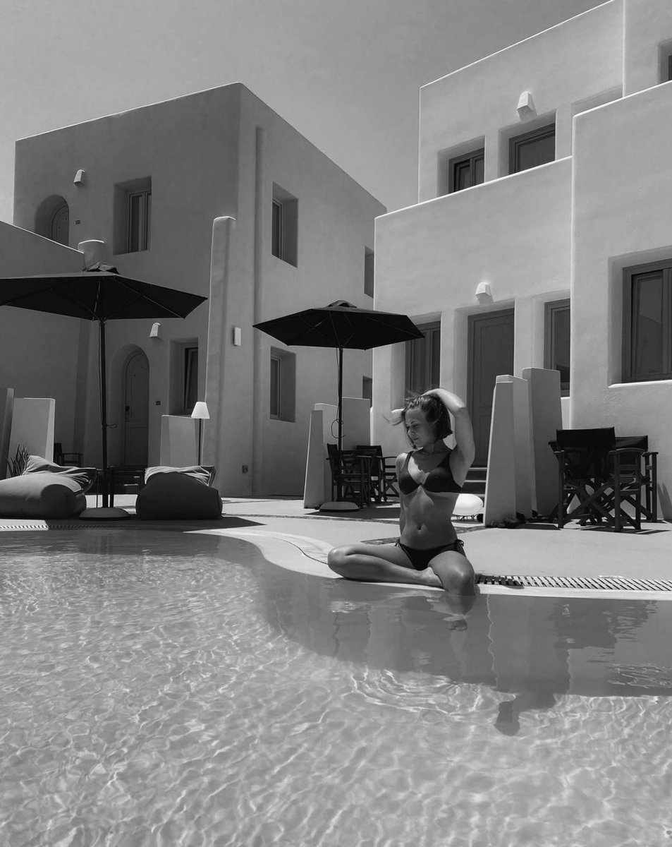 KallosimarHotel tweet media