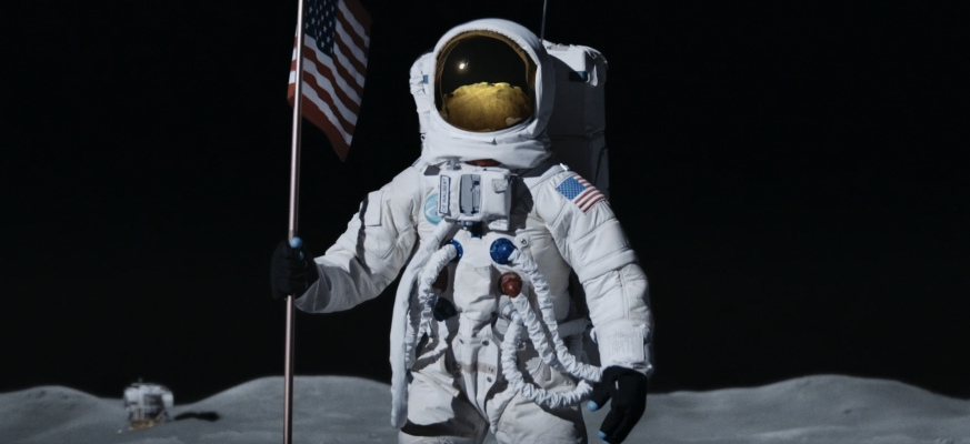 3DVF's tweet photo. @D_DISTRICTPARIS @BETCParis @humankindgame @Amplitude Edouard Salier and Digital District got the moon for SEGA   @D_DISTRICTPARIS @BETCParis @humankindgame @Amplitude #trailer #moon Trailer &amp; making-of: https://t.co/ojHW2vQ8kR https://t.co/lw7eMGOmUA