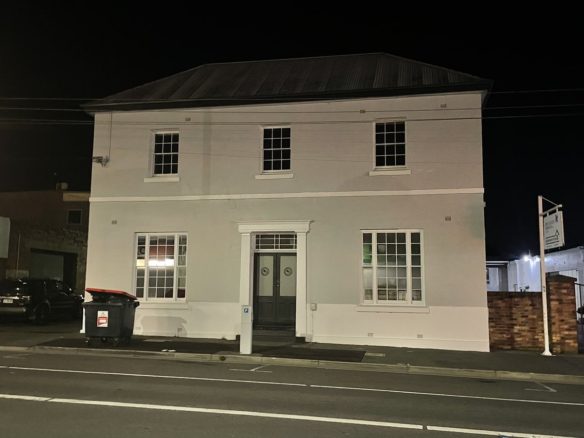 history_radical's tweet photo. Passed the old Launceston trade hall building tonight. #unionstas #ausunions https://t.co/q8UGFDy4N3