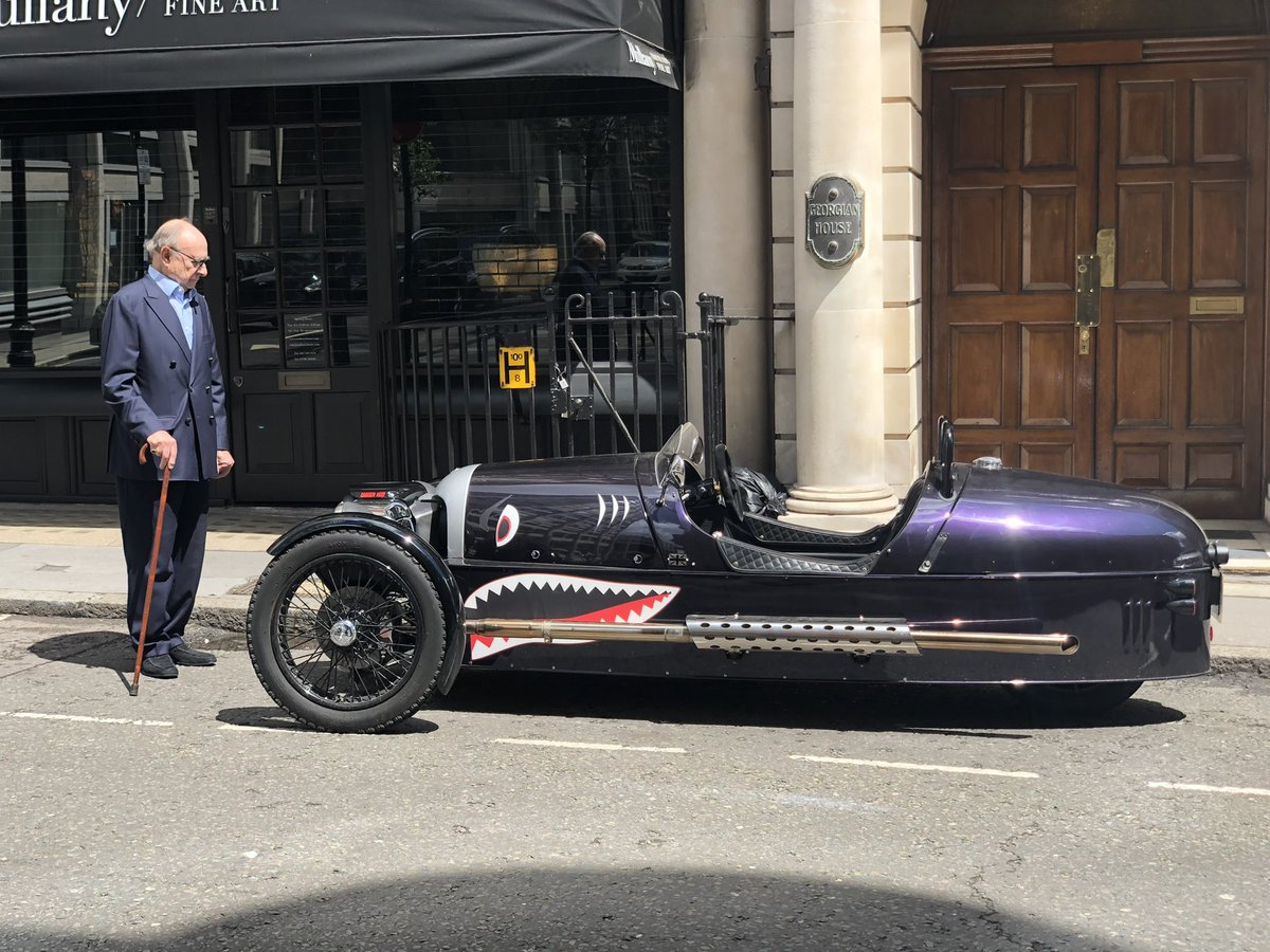 A1GOY's tweet photo. You know the @gentlemansride? Well, there’s a DRIVE this year. On September 26th, well dressed chaps will be out in shiny cars raising money for @MovemberUK! I’ll be joining from the @morganmotor factory in the Mog. Wanna join? Do! Wanna donate? Go here: https://t.co/QE4E7doqb2 https://t.co/k55vDVpzK4