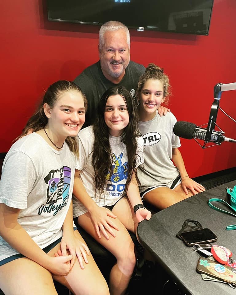 PitCentralHS's tweet photo. TODAY our #CHSVolleyDogs -- Seniors Phoebe Riddle, Holland Hawkins, &amp; Arden Below -- will be the featured guests on @969TheJOCK's "Hart to Hart". Tune your dial or go online https://t.co/h7jVvrYoli at 2pm and check them out!

1st road game tonight at Monett, too!

@Coach__Bri https://t.co/lsod4MiEX2
