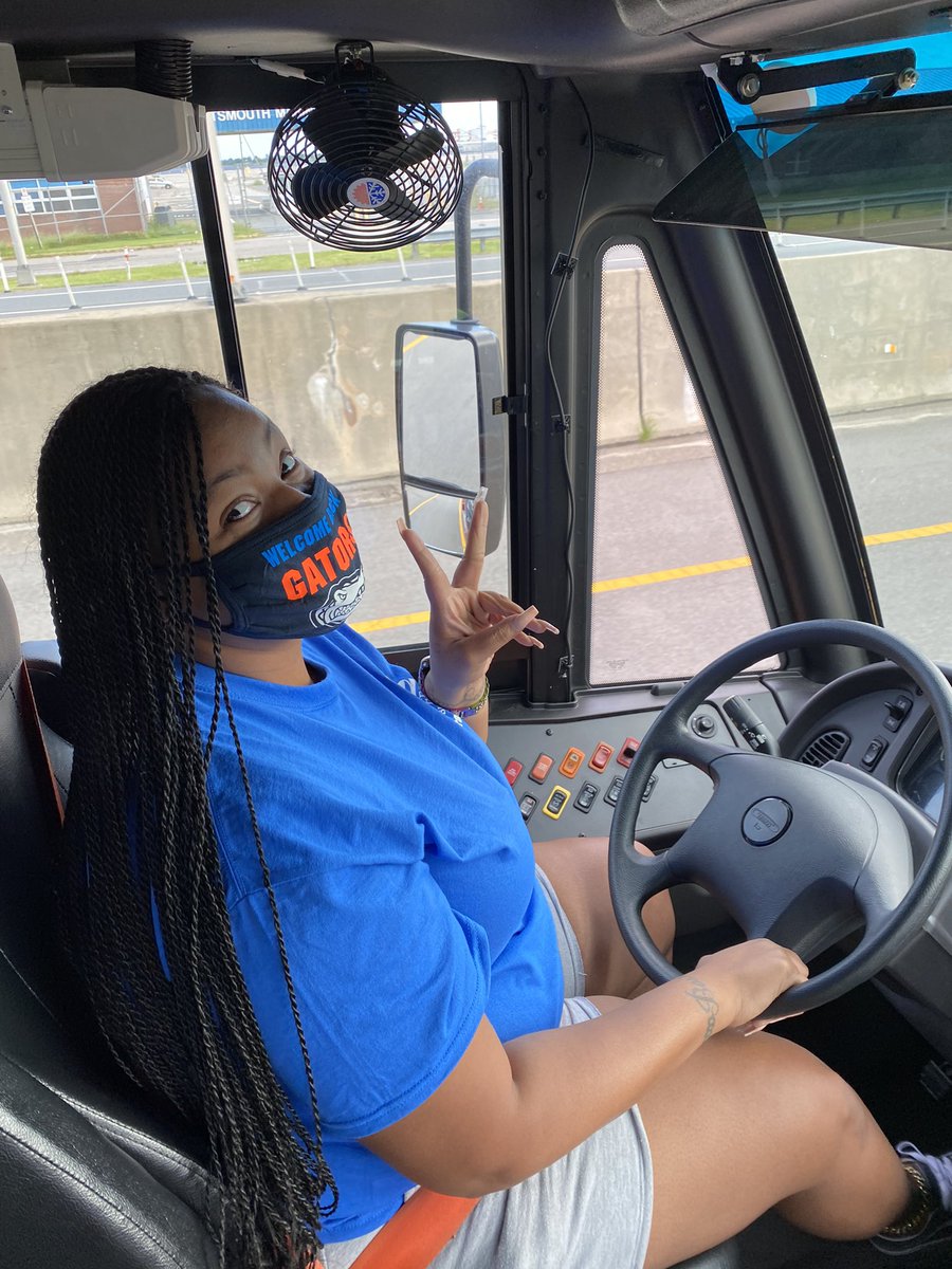 CESg8trs's tweet photo. On our way! #BuildingthebestSPS #GrowinggreatGators https://t.co/CjQuPE1X13