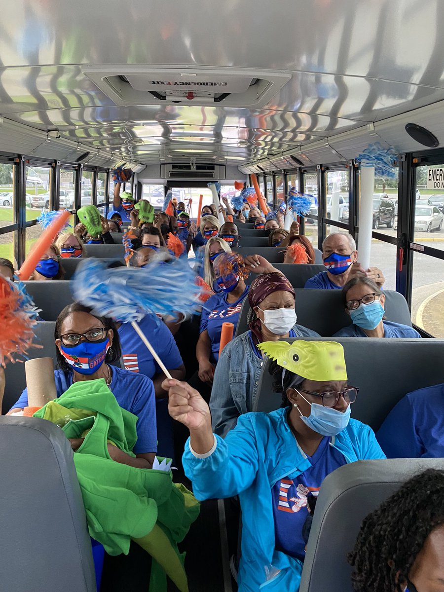 CESg8trs's tweet photo. On our way! #BuildingthebestSPS #GrowinggreatGators https://t.co/CjQuPE1X13