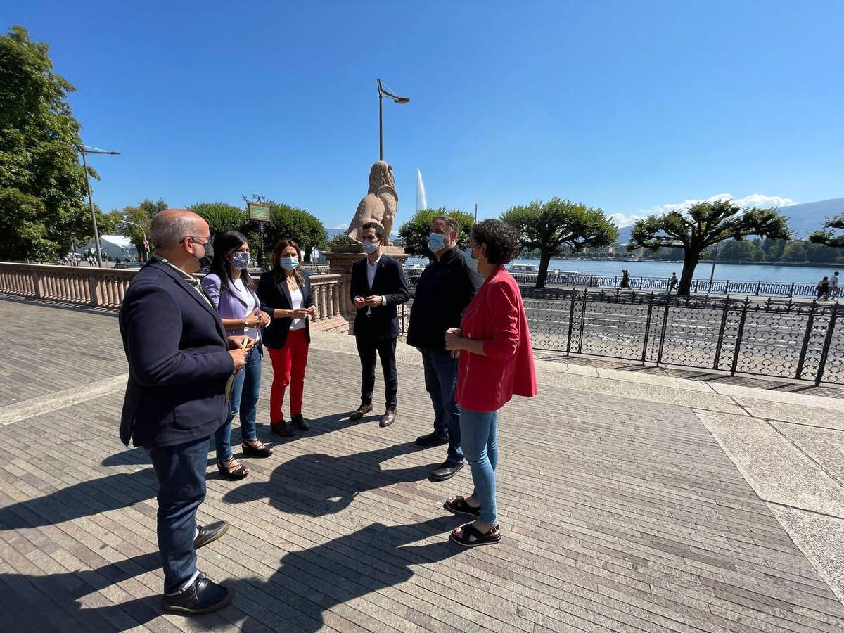 Esquerra_ERC's tweet photo. 📸Una delegació d'@Esquerra_ERC es reuneix a 📍Ginebra per encarar els reptes del nou curs polític ✊

Seguim treballant per fer un país més lliure, just, feminista ♀️, verd 🌱, i més 🗳️ democràtic https://t.co/U1Bt6yFFWk