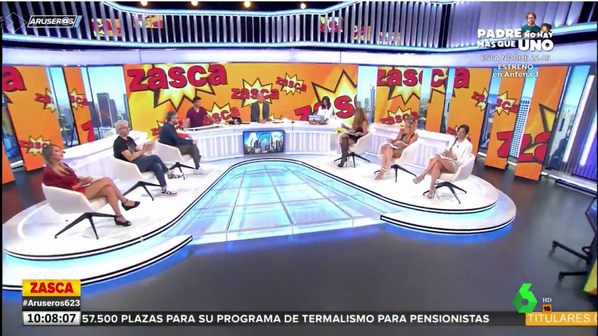 AruserosLaSexta's tweet photo. 🔴 ¡Momento de repartir #Zascas! #Aruseros623 https://t.co/1ou7K8sKk9 https://t.co/6zL7IzG3tZ