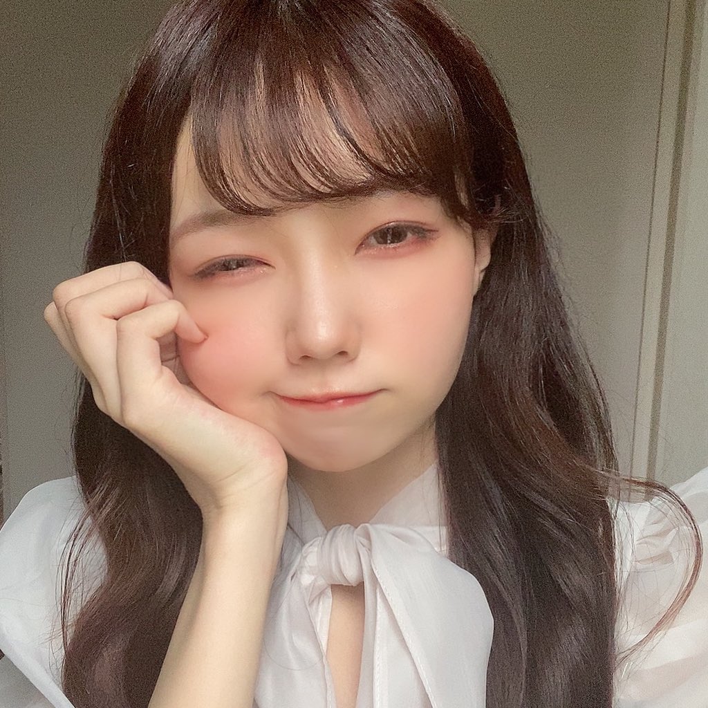 _yurieternal_'s tweet photo. 半年ぶりの自撮り投稿(まじで？)
最近ピンクが好きですね〜🍑 https://t.co/yJ9rlFAYbk