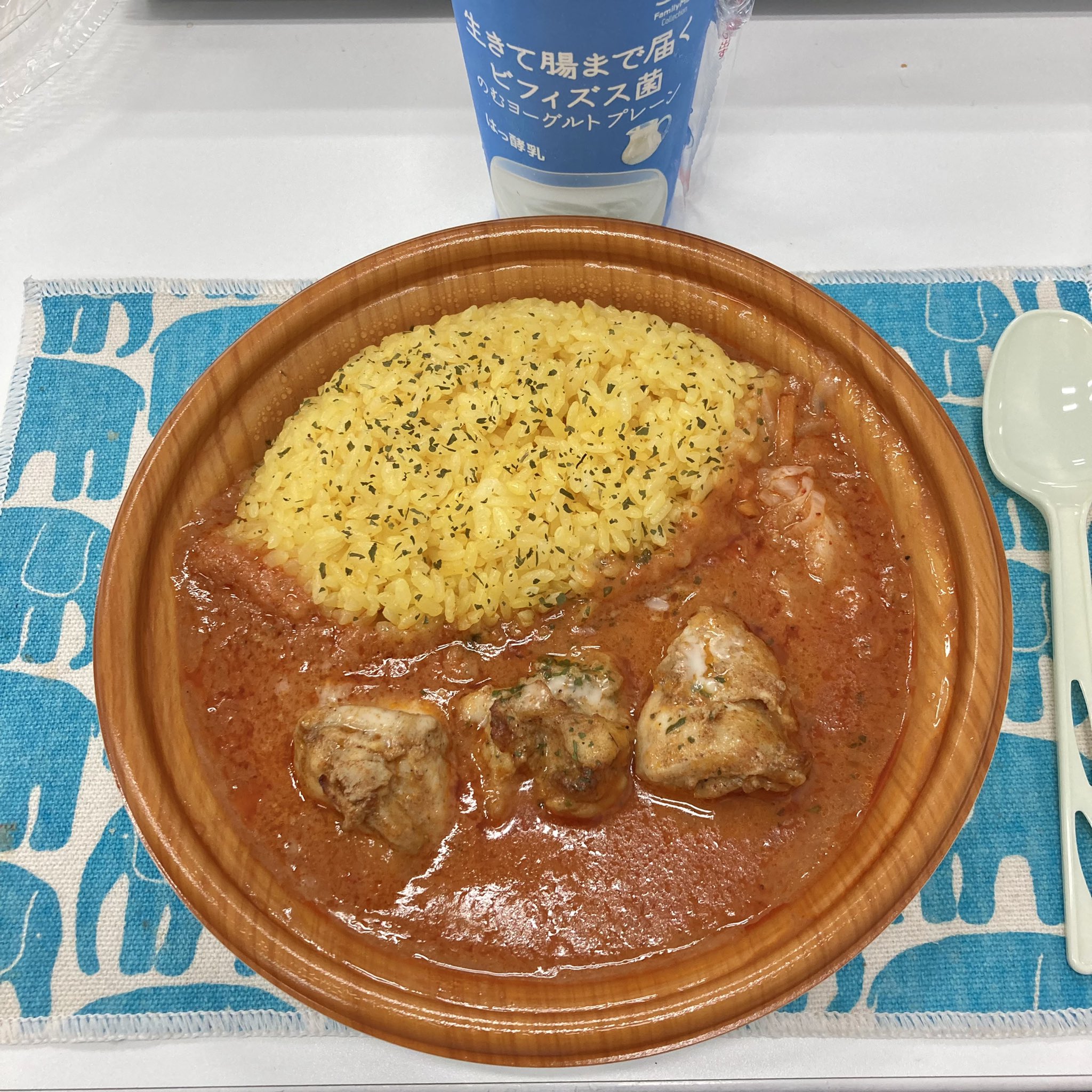 いそっち コンビニカレー食べ比べ コンビニカレー部 昼練 ファミリーマートの香りとコクが自慢の バターチキンカレー ごちそうさまでした コンビニカレー ファミマ Curry カレー カレーライス カレー部 カレー好き ほぼ毎日カレー