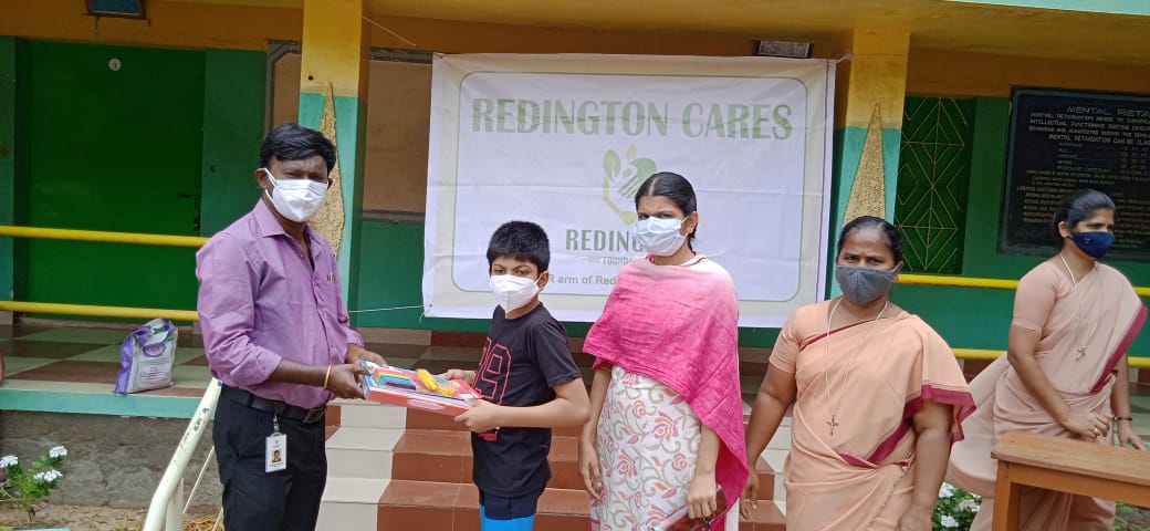 #02September ,  #coimbatore Zone, -  #RedingtonFoundation provided Learning Kits to Star Special School, Singanallur, Coimbatore.
Learning Kit consists of Skillmatics Dots and Mazes - write and wipe activity mats, My first learning activity bag.